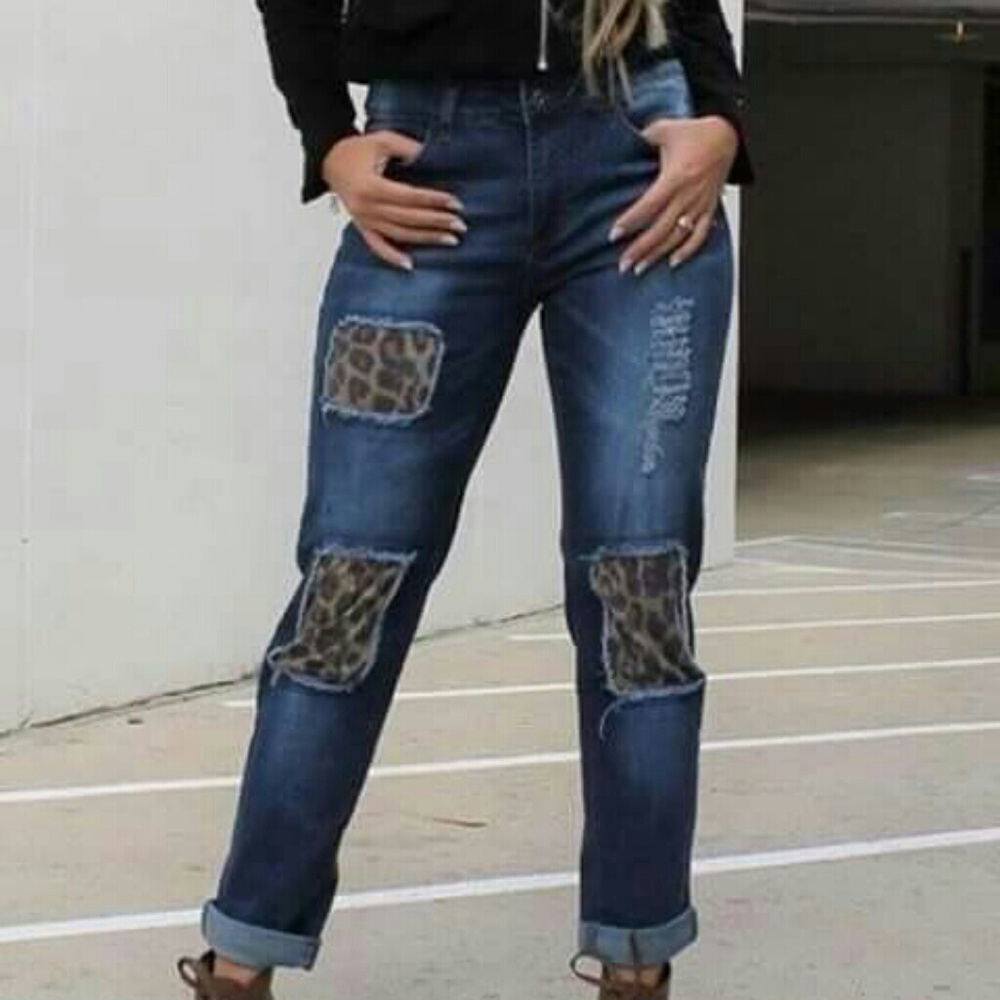 L&B boyfriend leopard jeans!